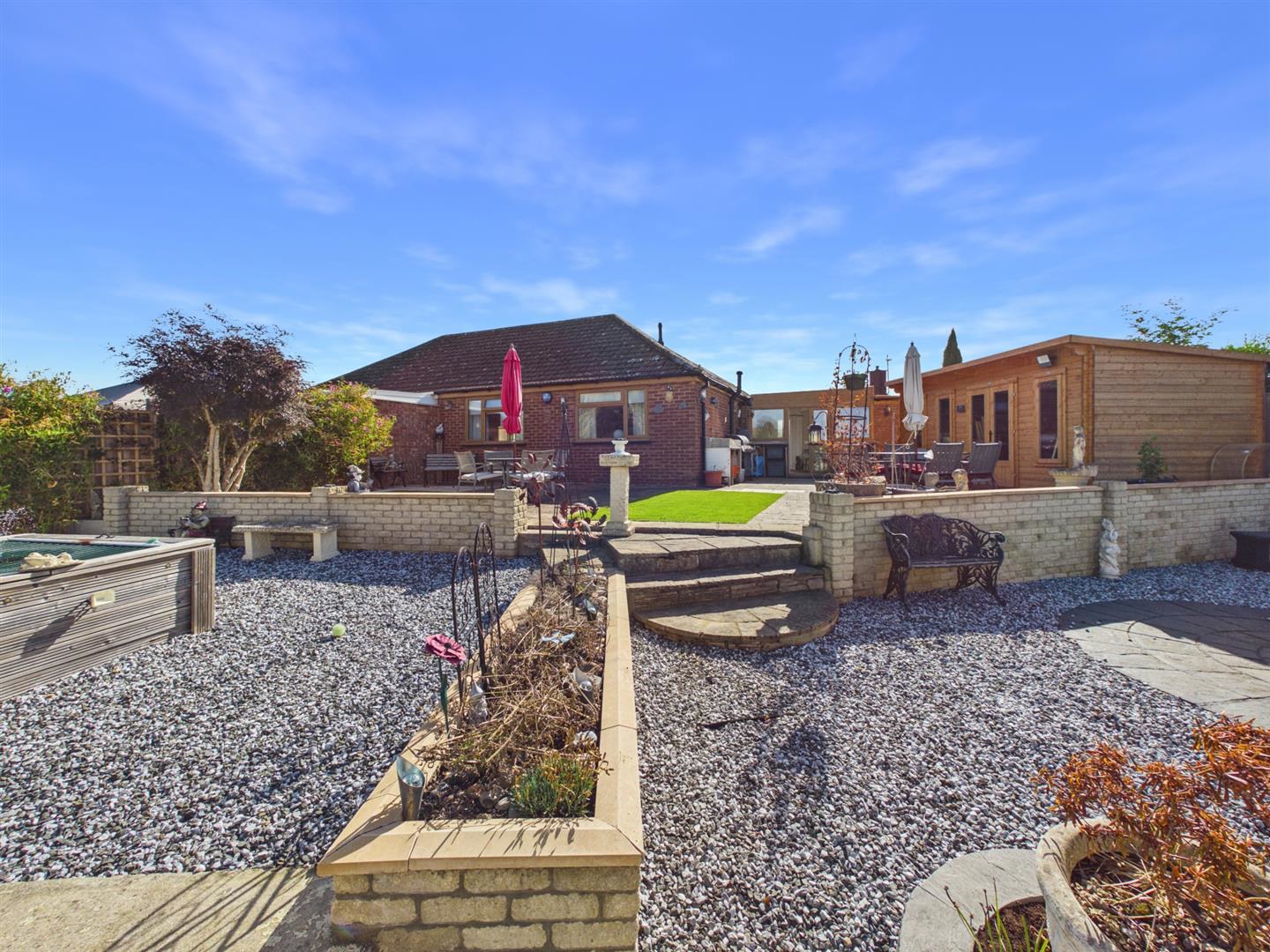 Laura Close, Longlevens, Gloucester, photo 11