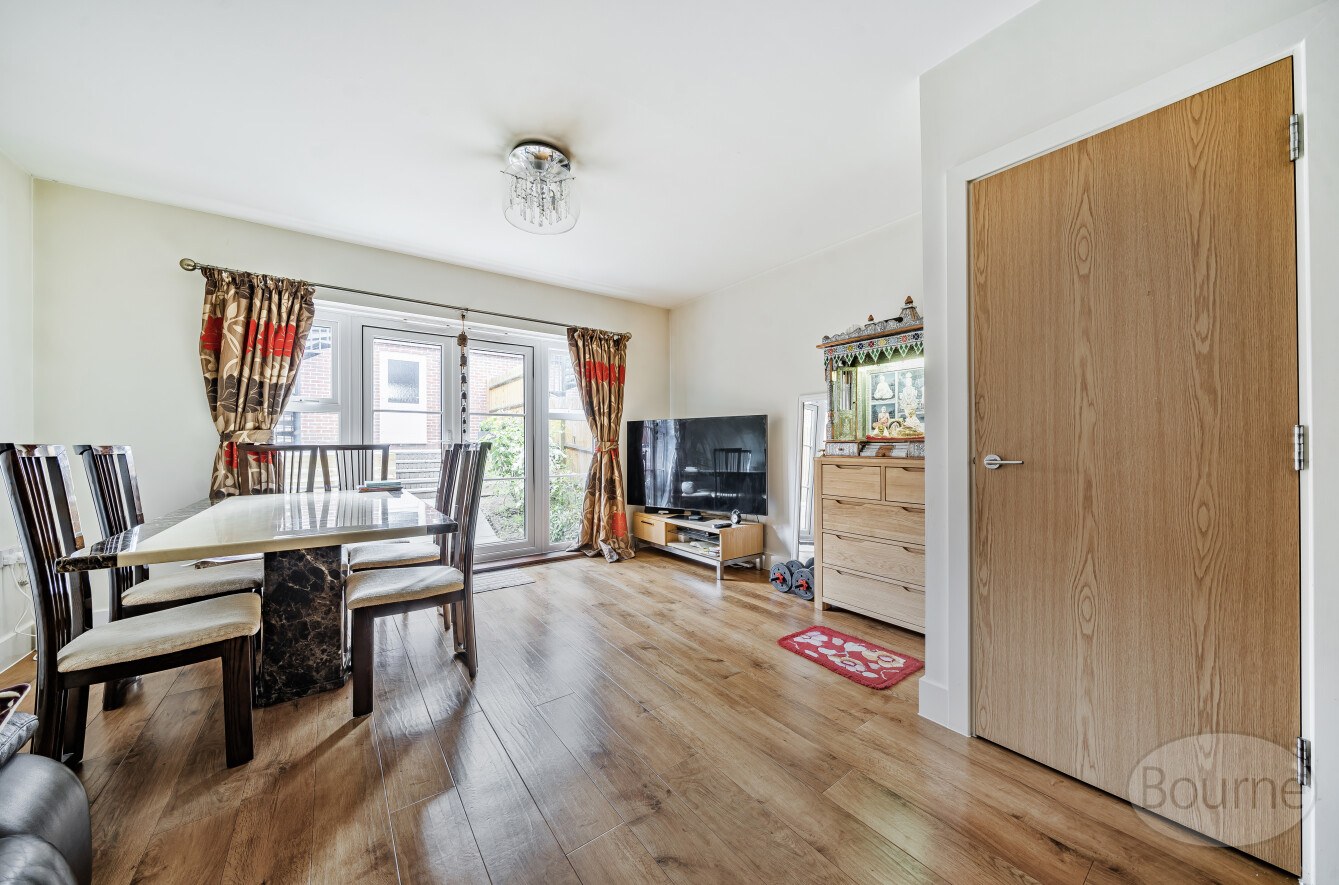Downsedge Terrace, Epsom Road, Guildford, Surrey, GU1, photo 4