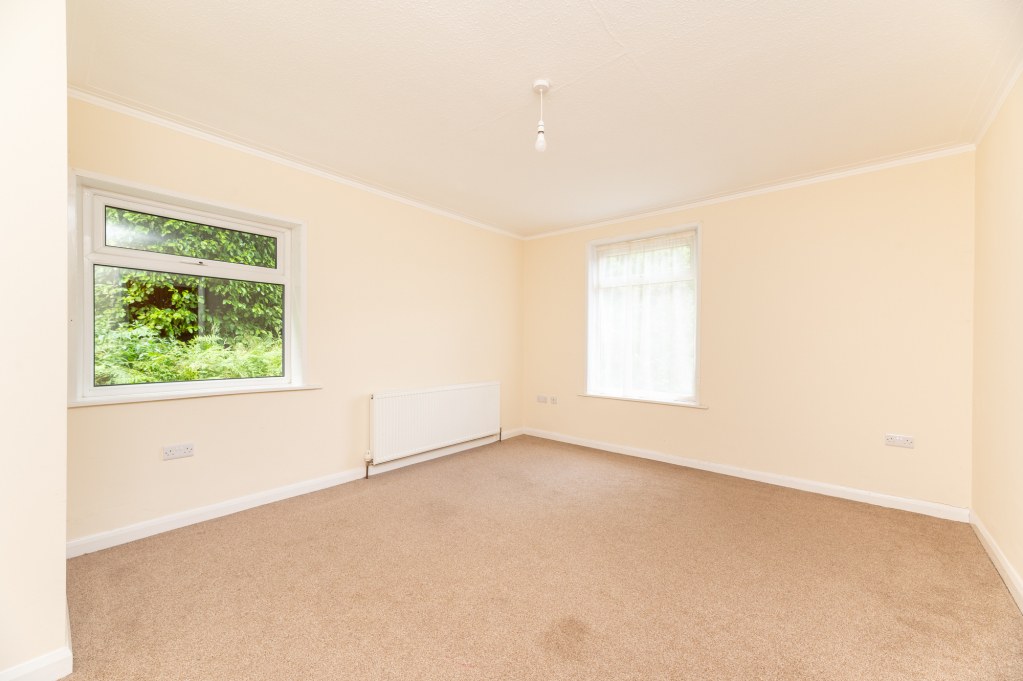 Station Road, Slaithwaite, Huddersfield, West Yorkshire, HD7, photo 6