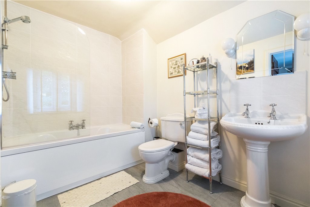 Moorside Lane, Addingham, Ilkley, West Yorkshire, LS29, photo 10