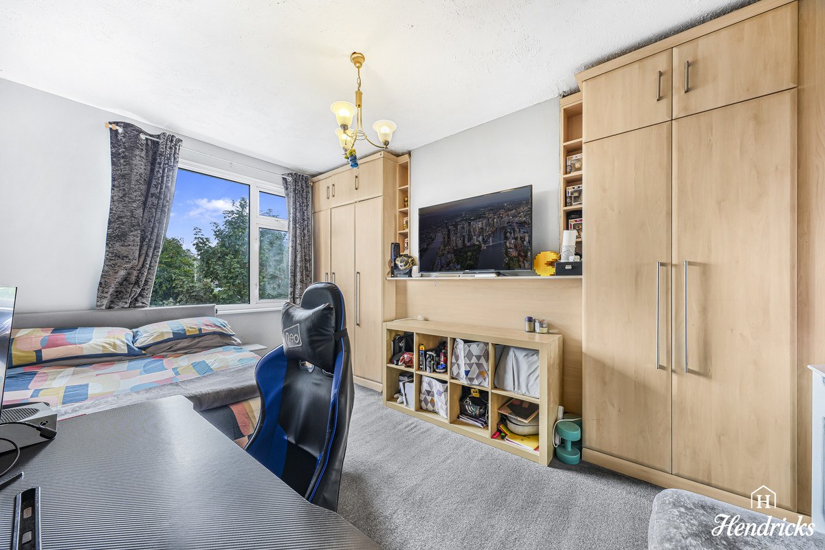 Elmsleigh Drive, Leigh-on-sea, SS9 3, photo 18