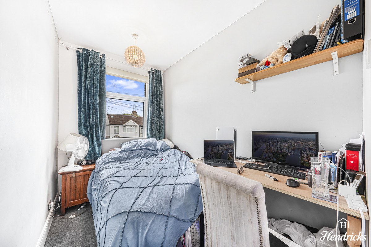 Elmsleigh Drive, Leigh-on-sea, SS9 3, photo 23