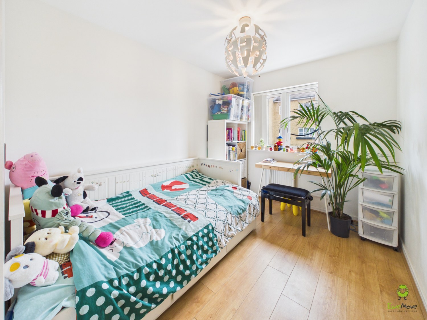 Talehangers Close, Bexleyheath, Kent, DA6, photo 10