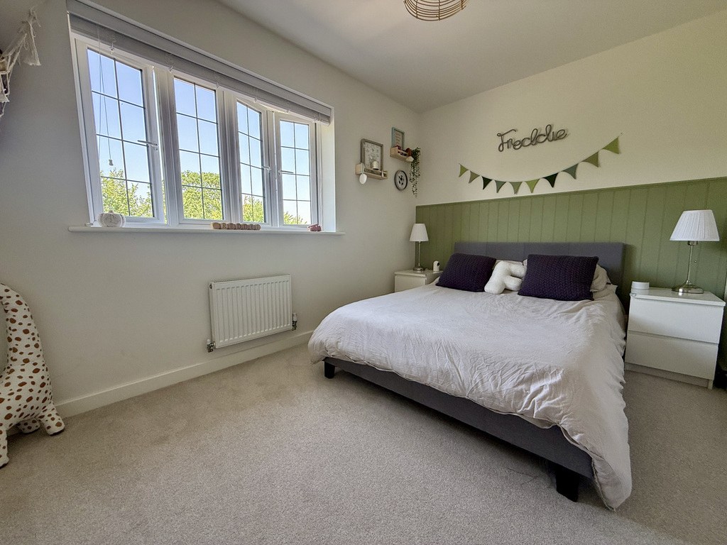 Begonia Drive, Bridgwater, Somerset, photo 14