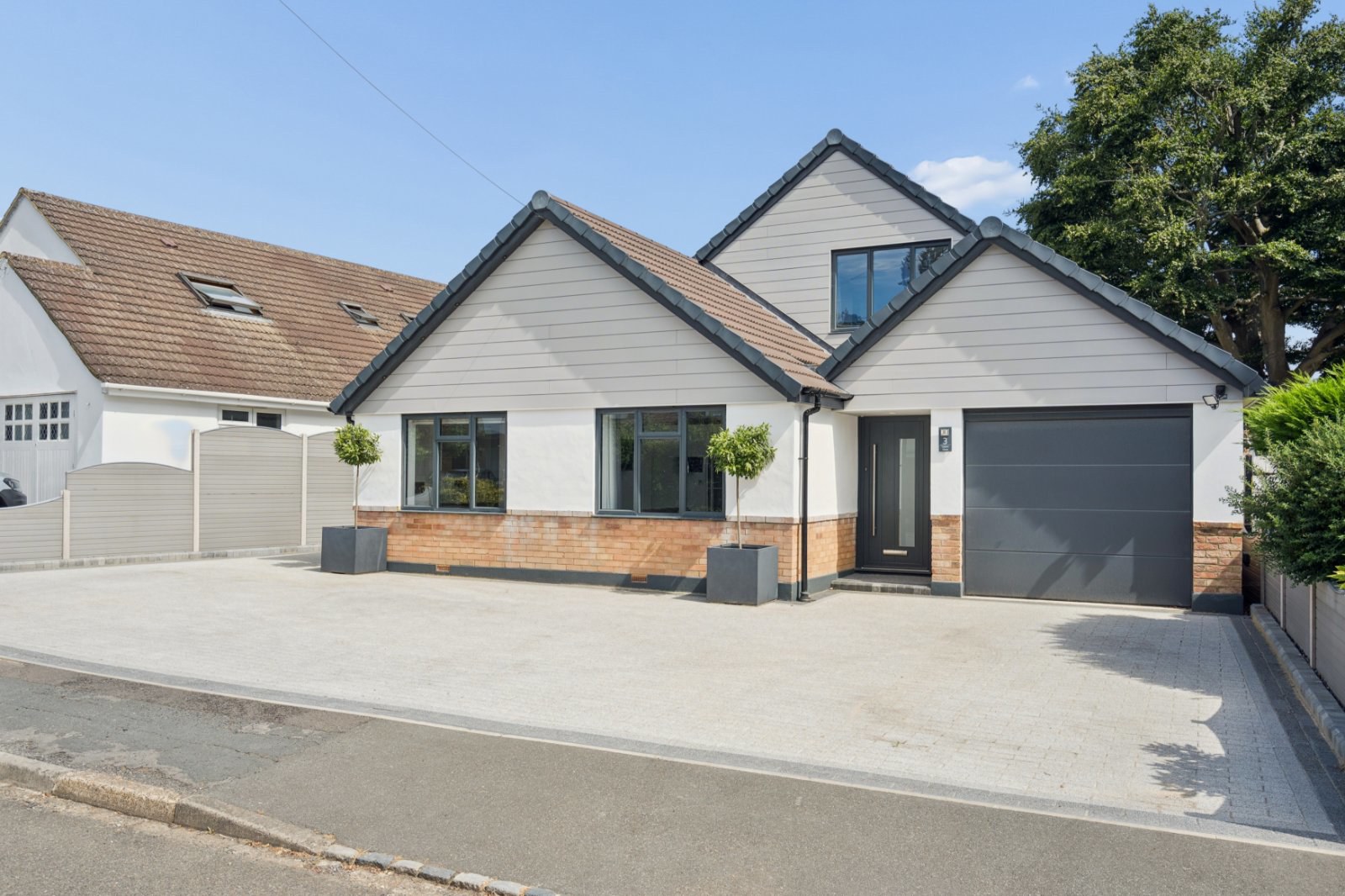 Cedars Close, Chalfont St. Peter, Gerrards Cross, Buckinghamshire, SL9