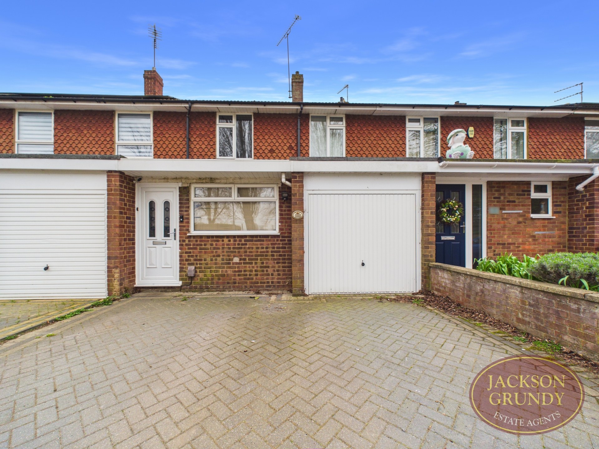 Warren Road, Dallington, NN5 7BN