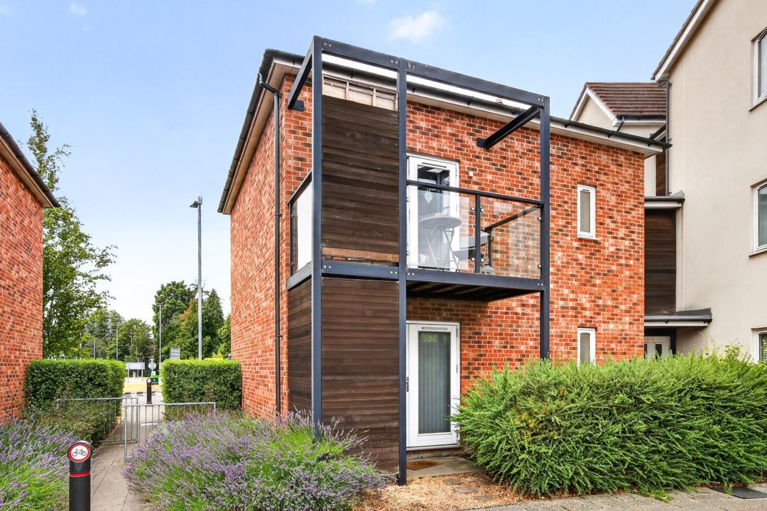 Hampden Crescent, Bracknell