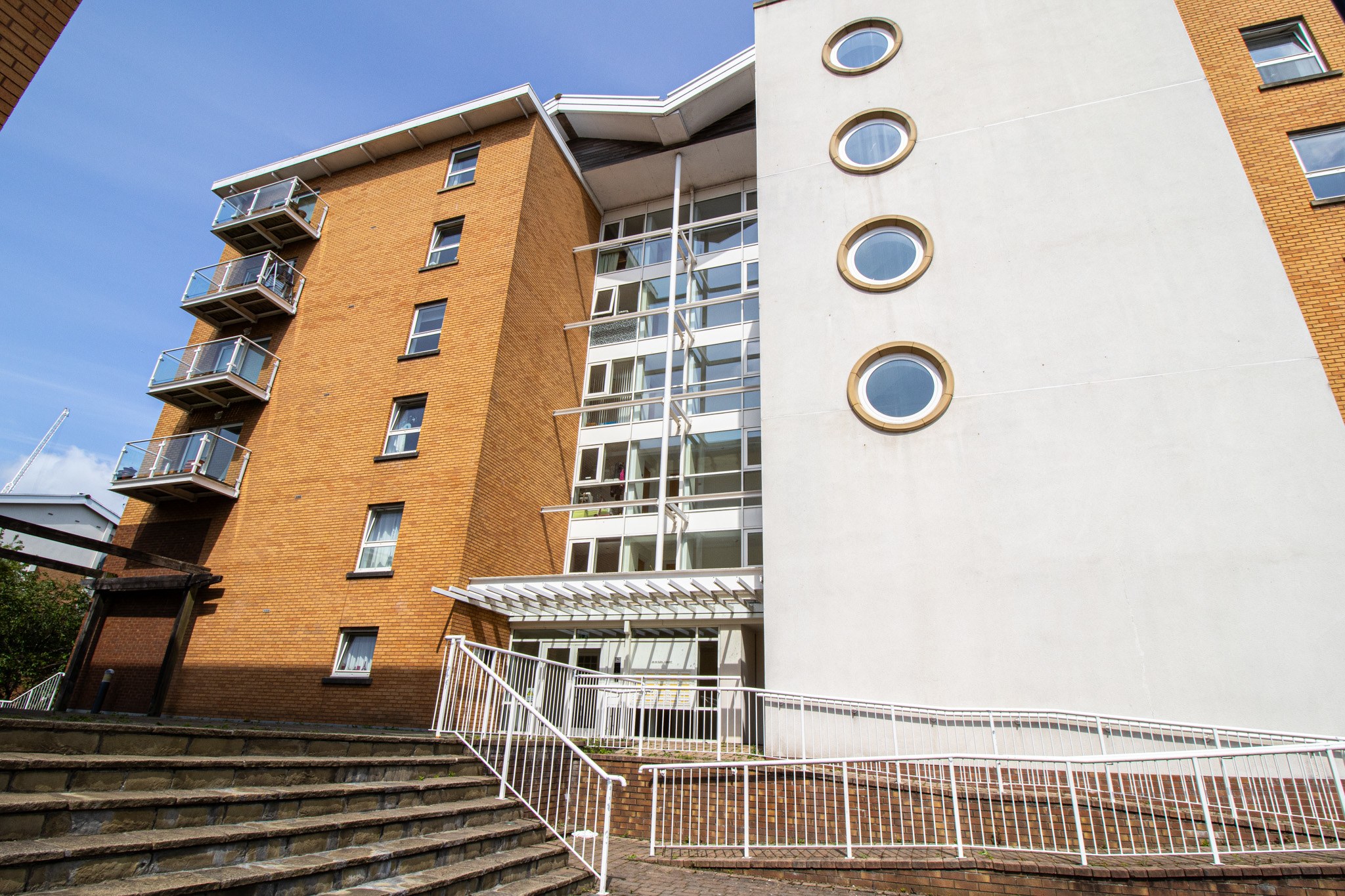 Munich House, Century Wharf, Cardiff Bay, photo 22