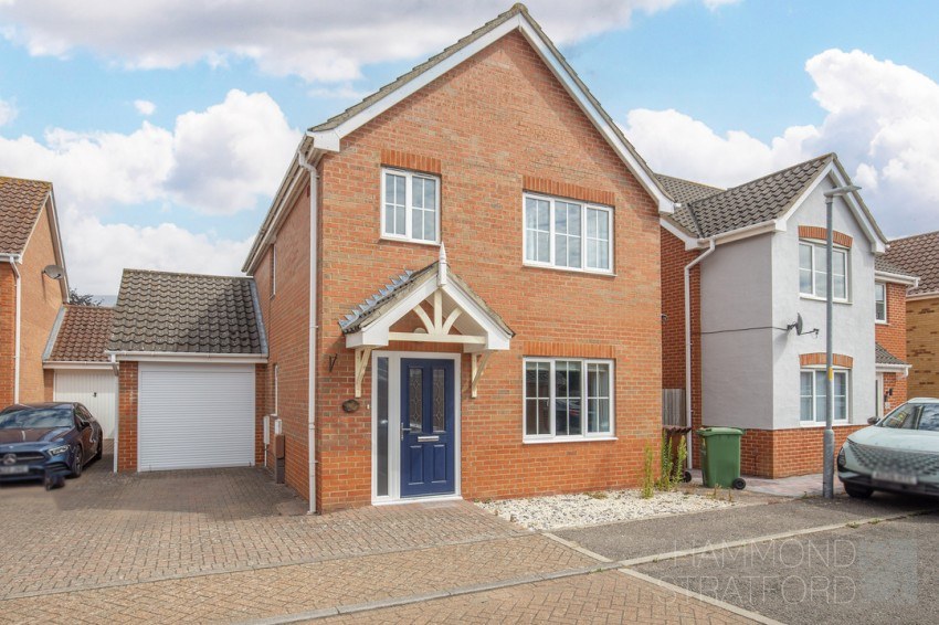 Balmoral Close