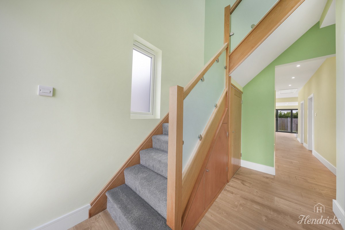 Acacia Drive, Southend-on-sea, SS1 3, photo 18