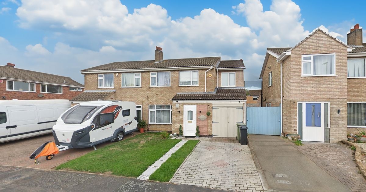 Kinross Crescent