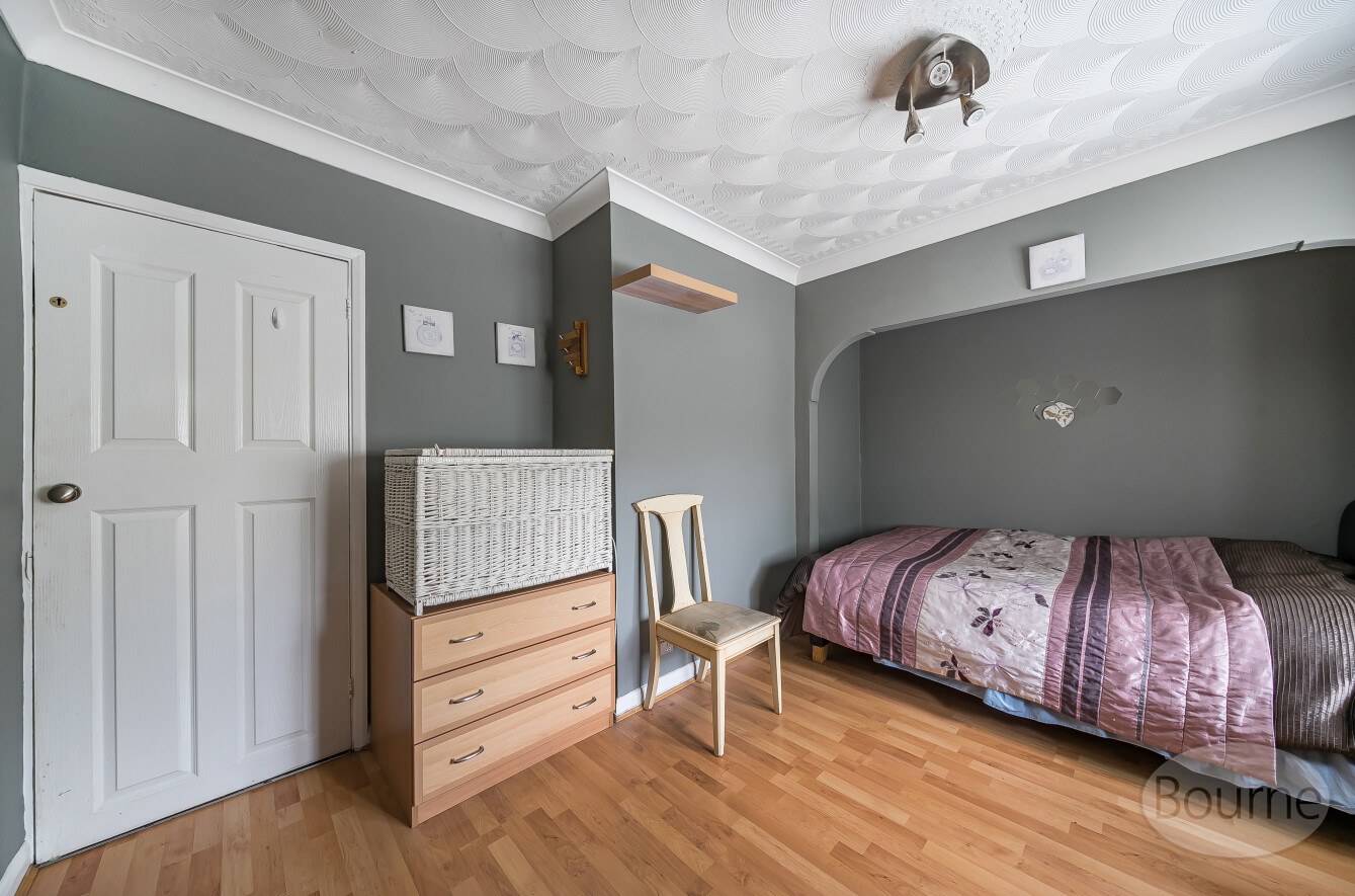 Frog Grove Lane, Wood Street Village, Guildford, Surrey, GU3, photo 8