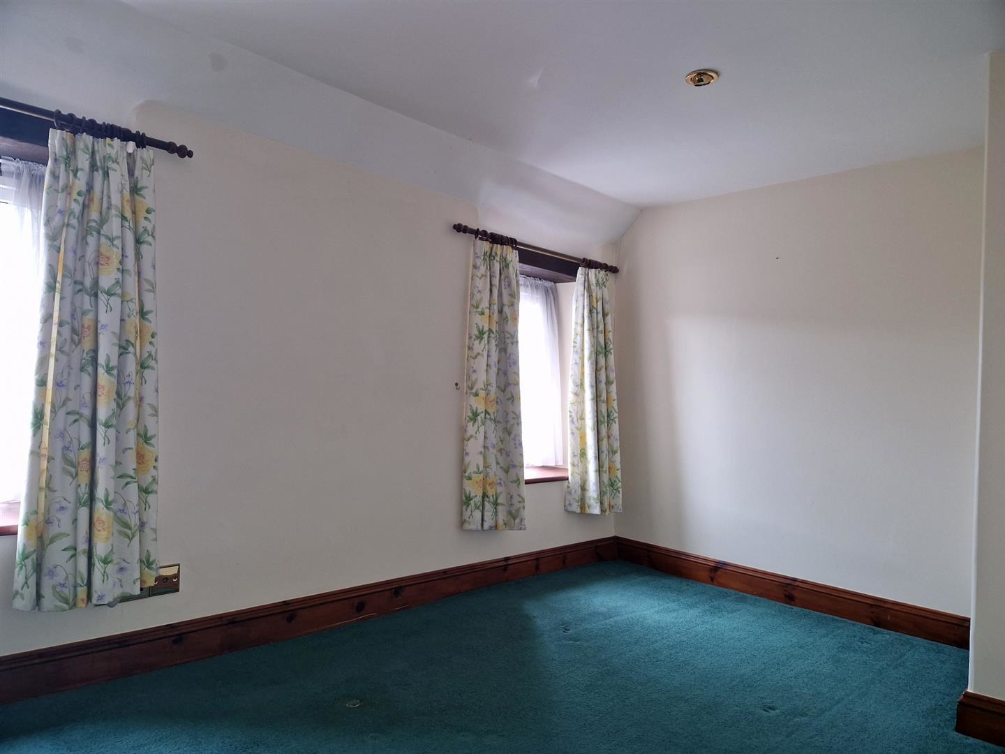 Shiplate Road, Bleadon, photo 9