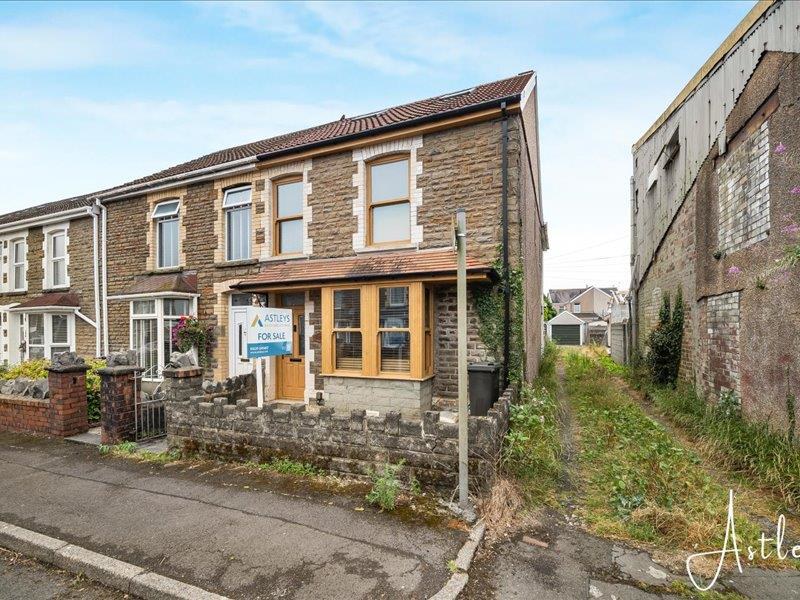 Coombes Road, Neath, photo 5