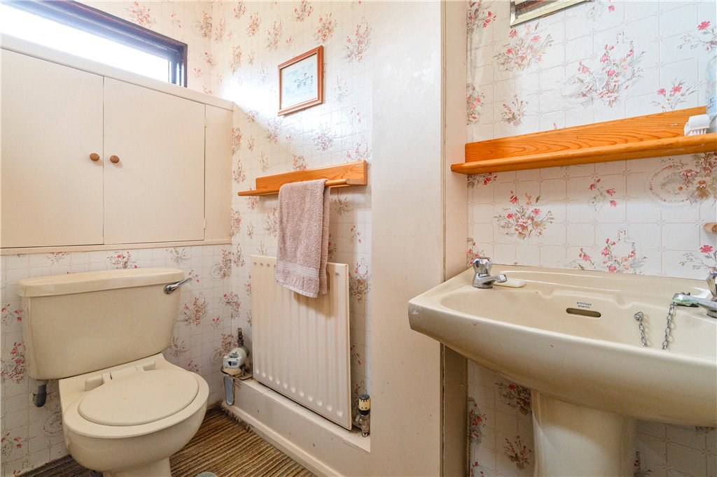 Ash Hill Gardens, Leeds, West Yorkshire, LS17, photo 13