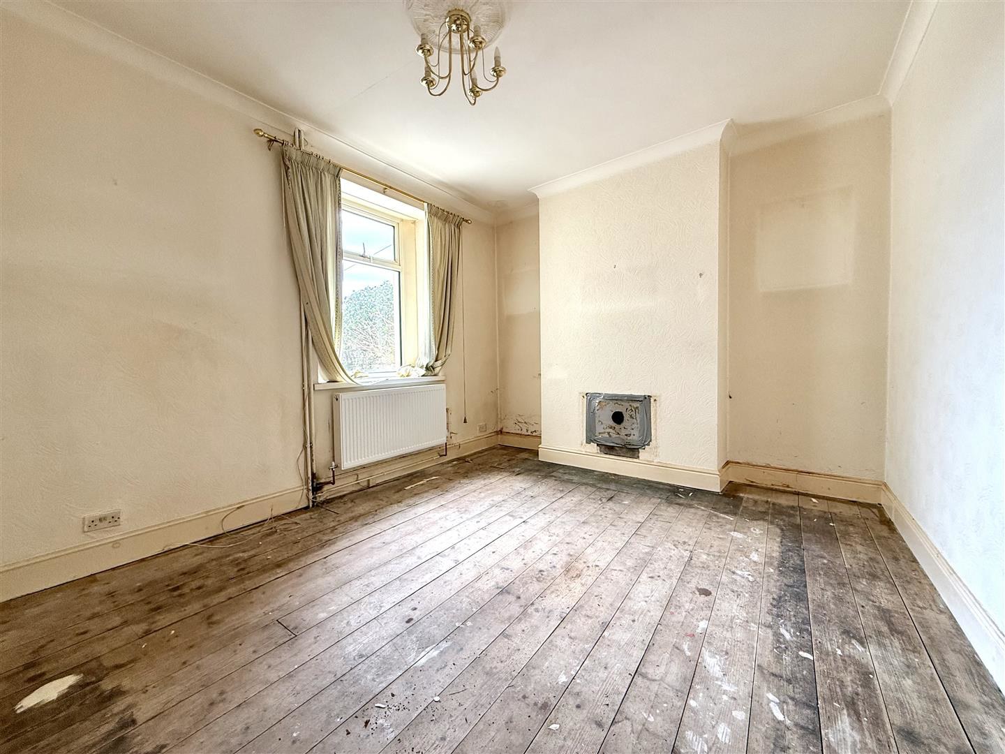Coedsaeson Crescent, Sketty, Swansea, photo 9