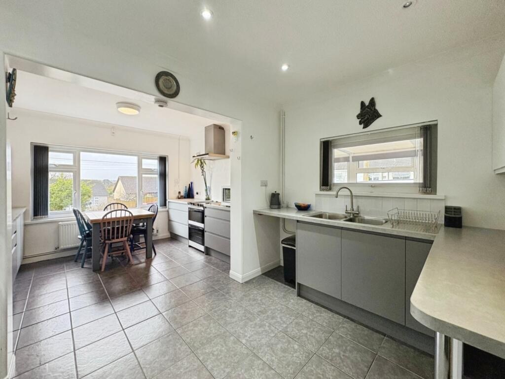 Higher Condurrow, Bungalow set with approx 2.5 acres, photo 5