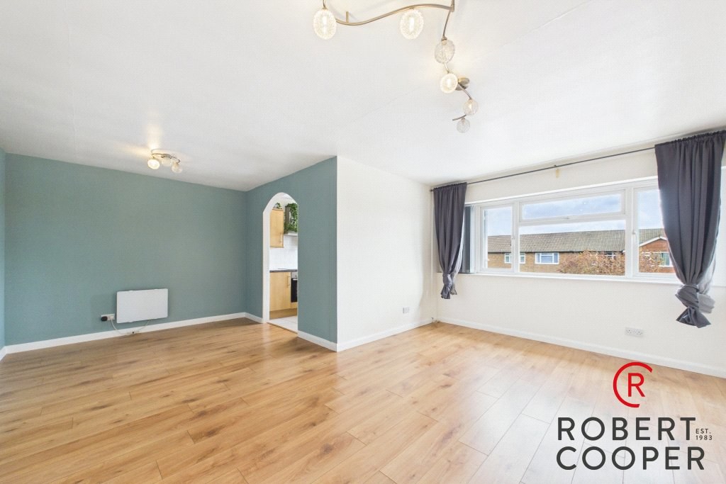 Victoria Road, Ruislip, HA4, photo 2