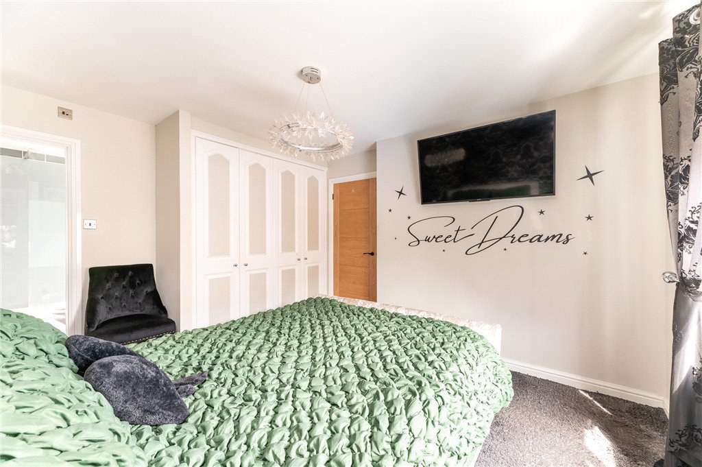 Clark Spring Rise, Morley, Leeds, LS27, photo 16