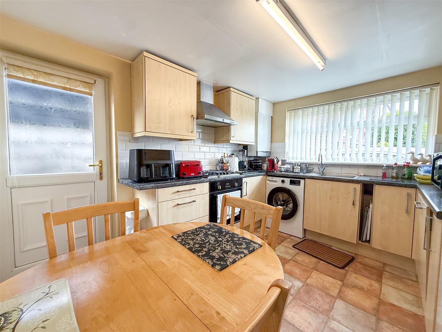 Tunstall Road, Biddulph, ST8 6LB, photo 8