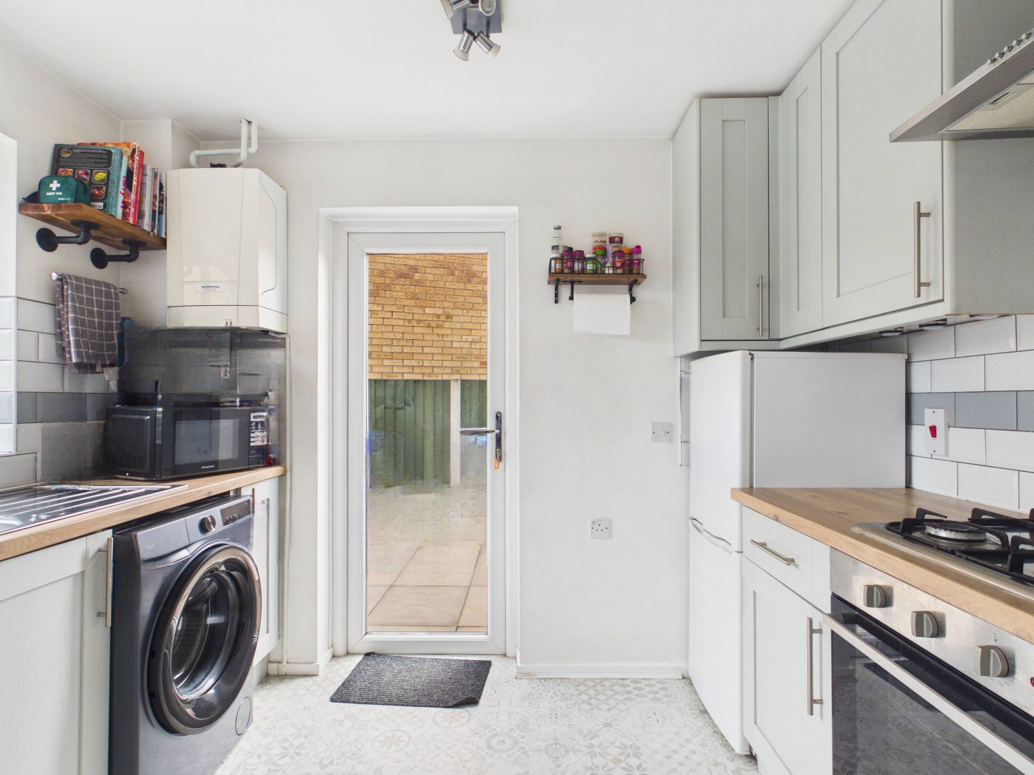 6 Lossiemouth Road, Hinckley, photo 9