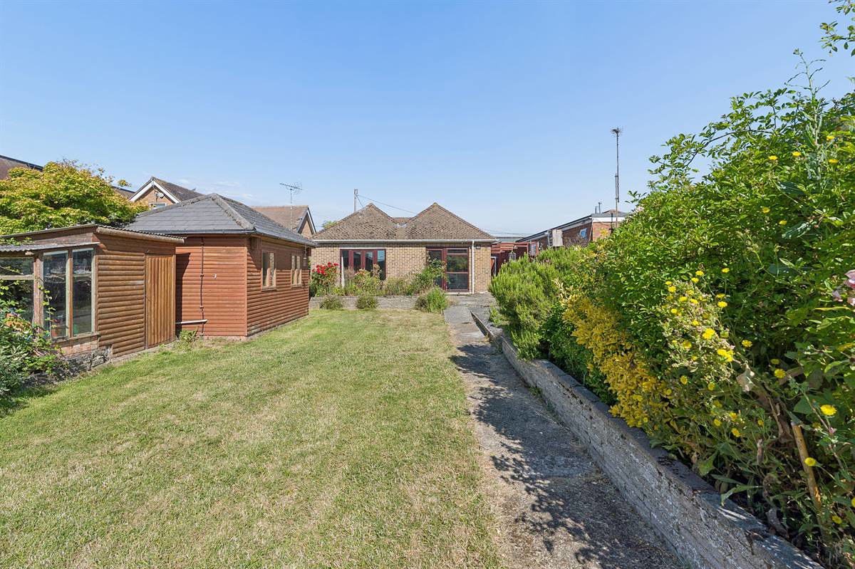 Busheyfields Road, Herne Bay, photo 14