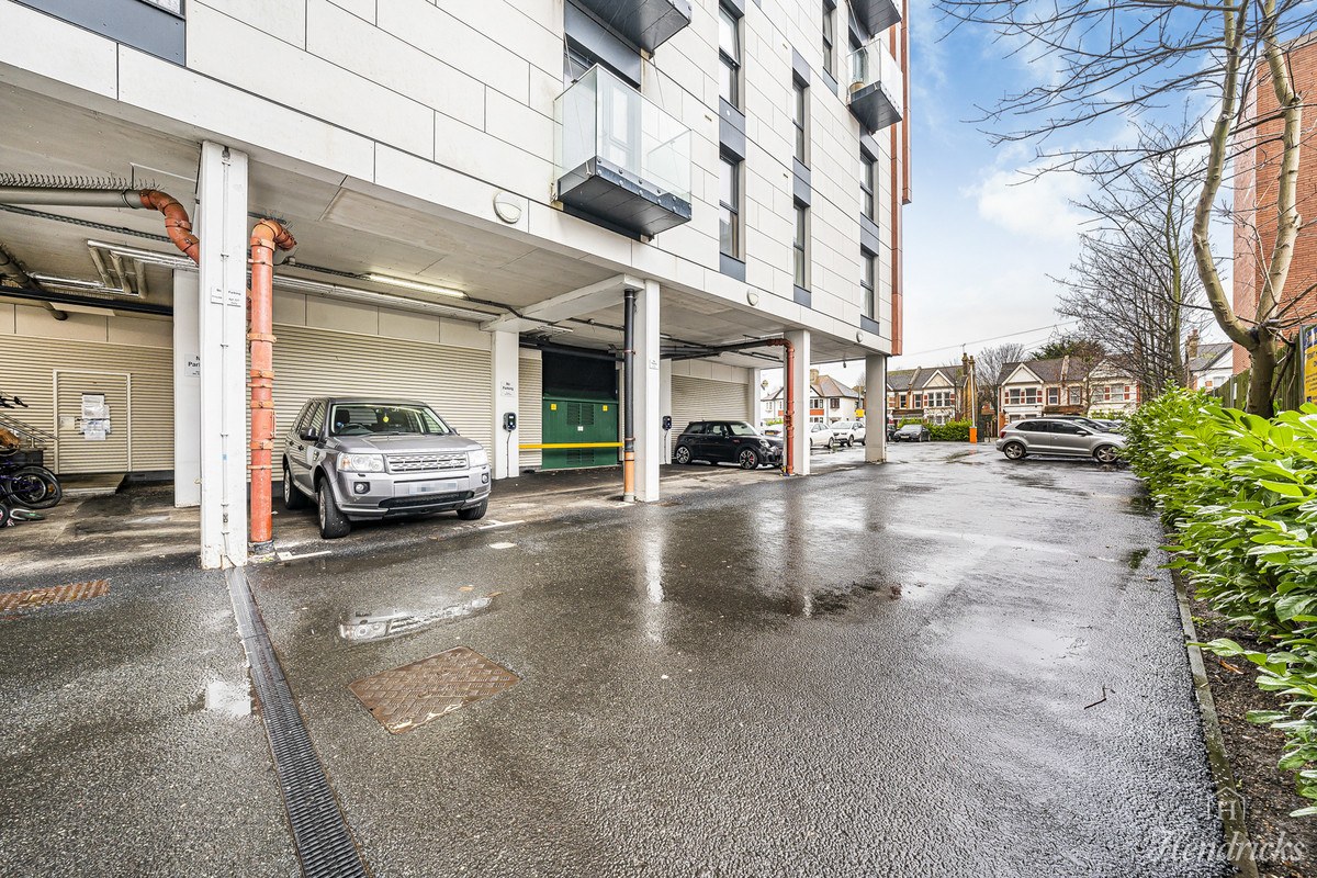 Photo 28