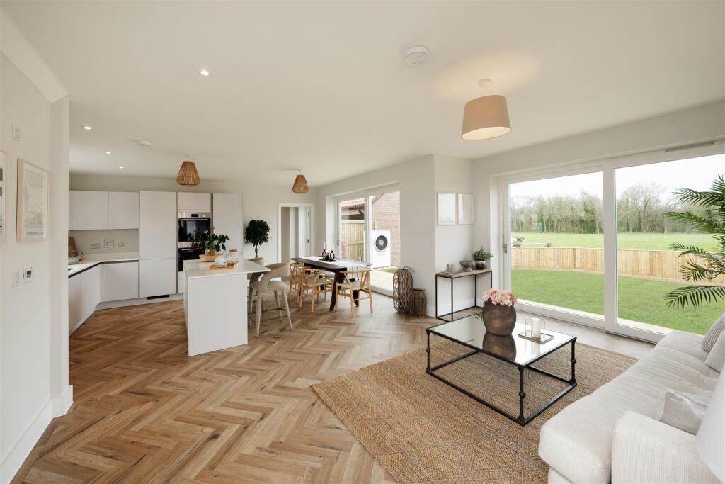 Hazel Green, Crookwood Lane, Urchfont, photo 8