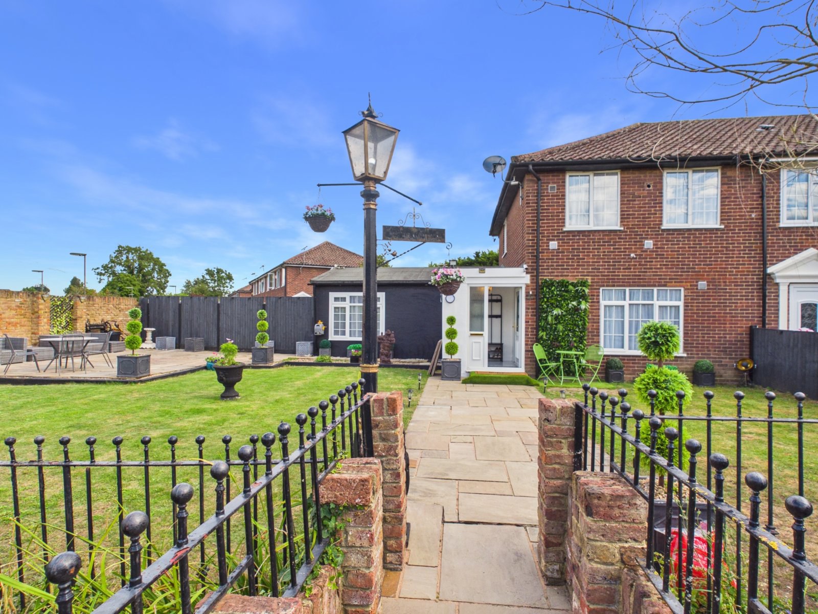 Hithermoor Road, Stanwell Moor, Surrey, TW19