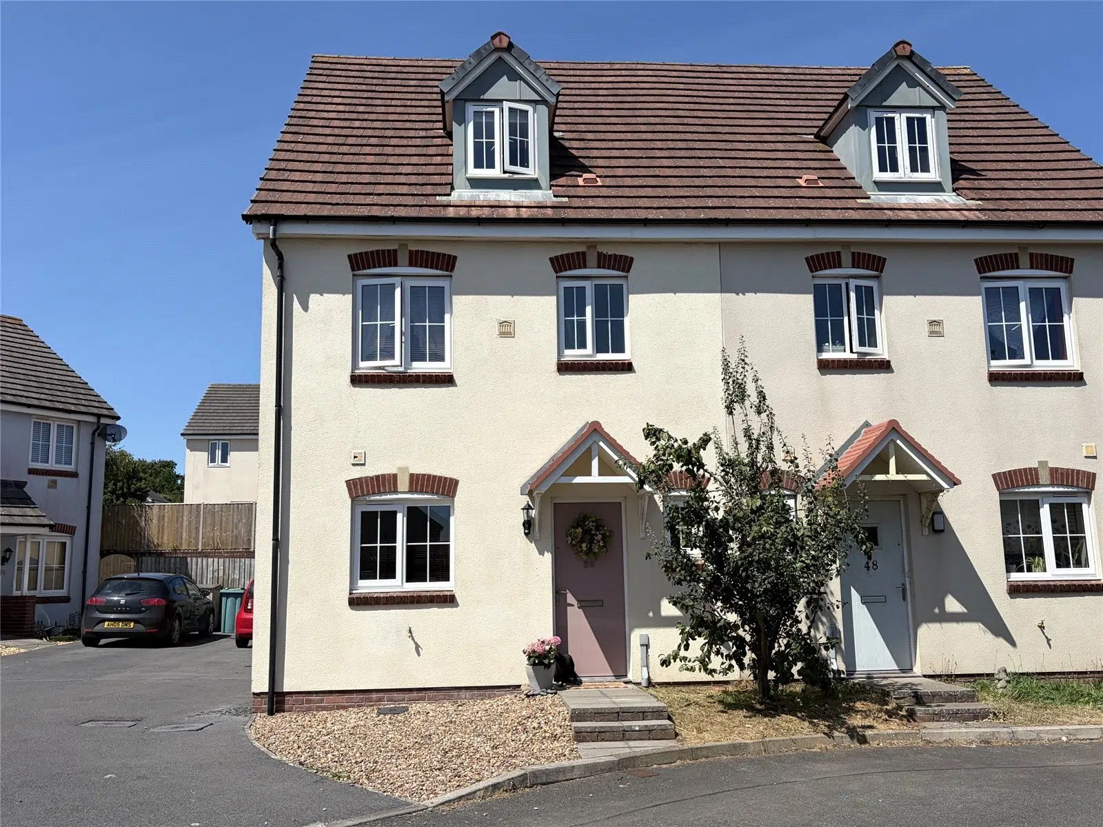 Belfrey Close