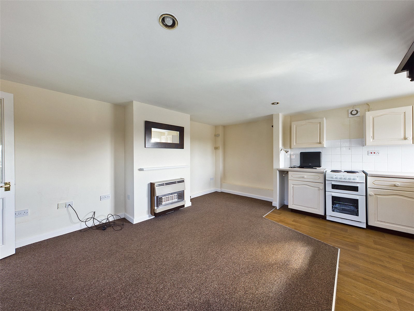 Parkside, Nr Rossett, Wrexham, LL12, photo 16
