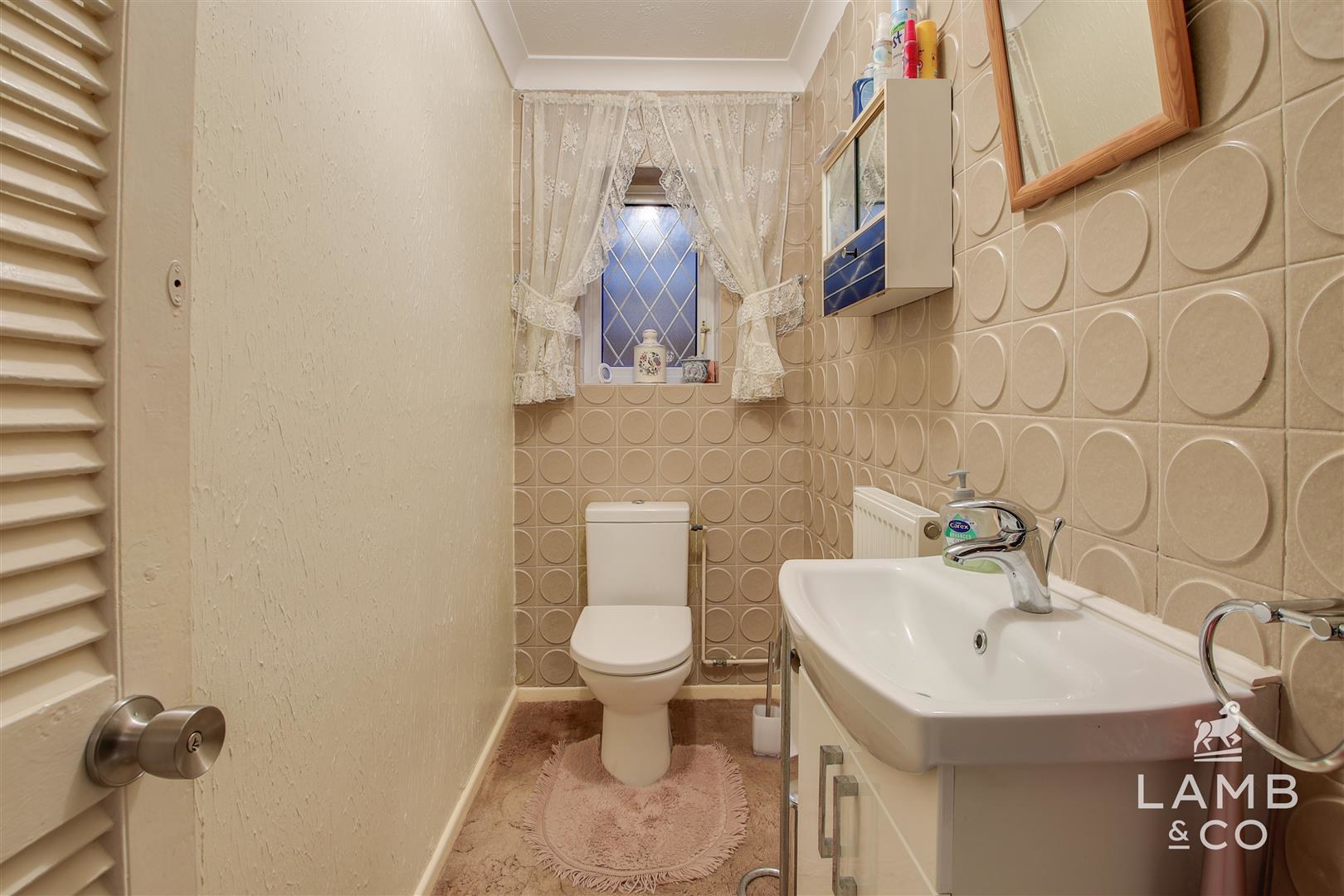Jaywick Lane, Clacton-On-Sea, photo 15