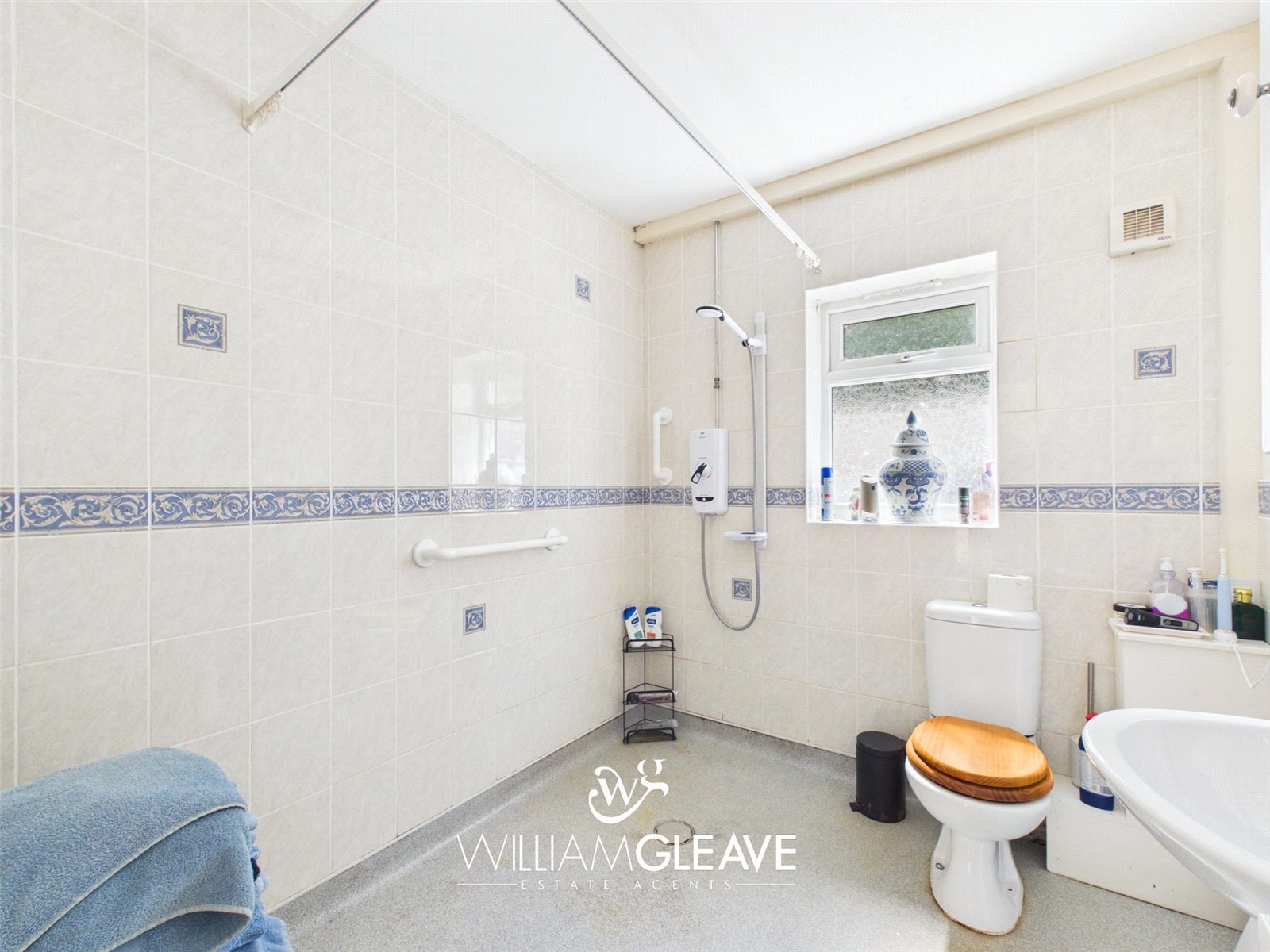 Pen Y Pylle, Brynford, Holywell, Flintshire, CH8, photo 8