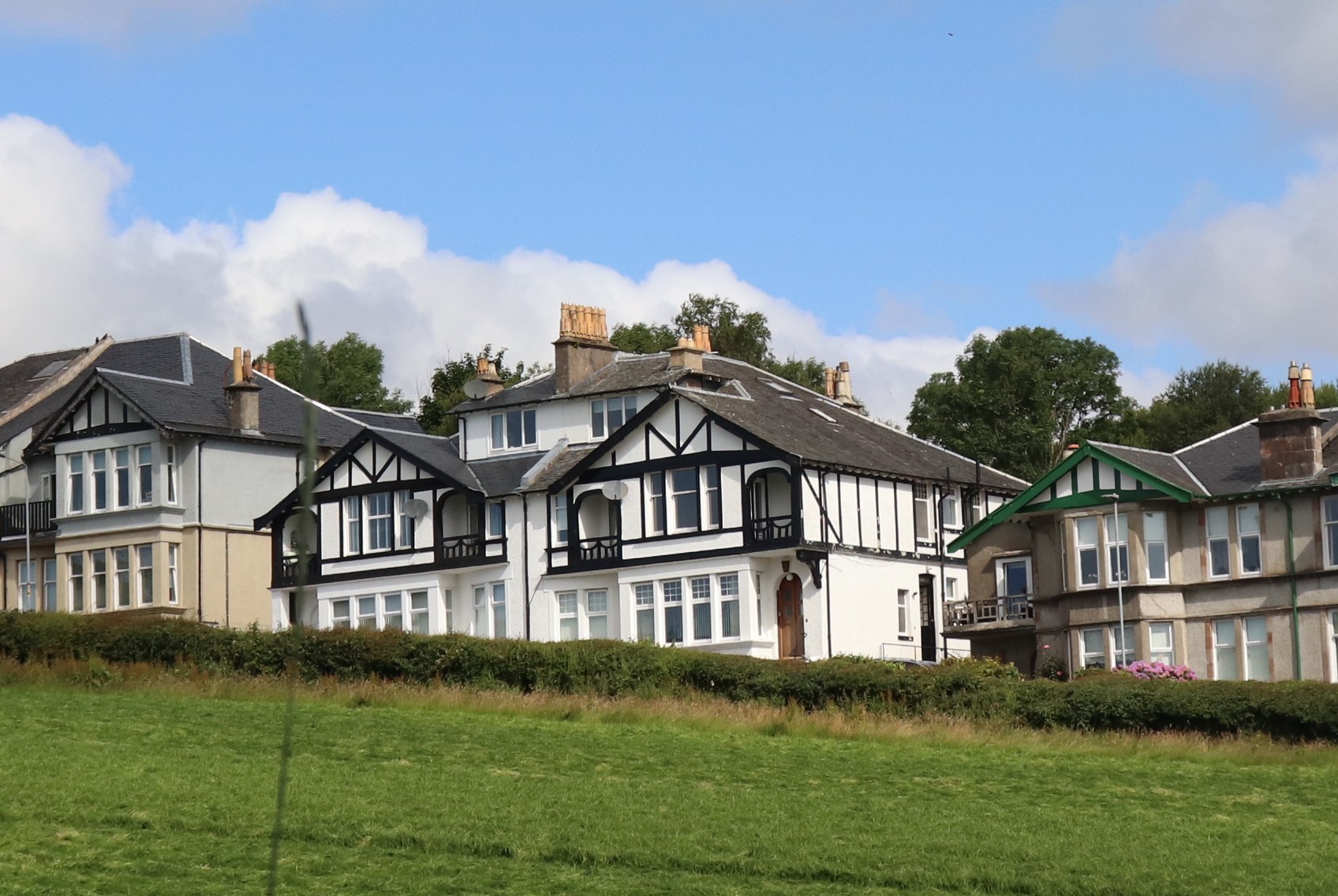 Auchnacloich Road