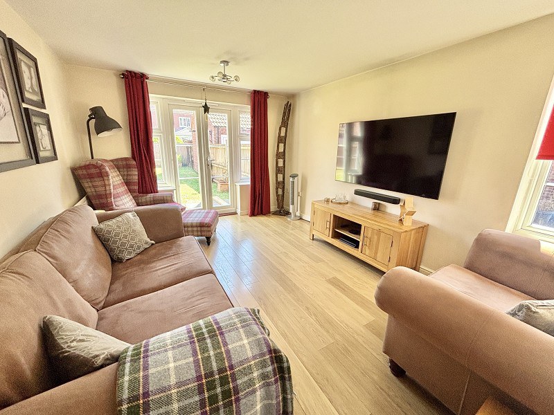 Llys Rhaeadr, Godrergraig, Swansea., photo 2