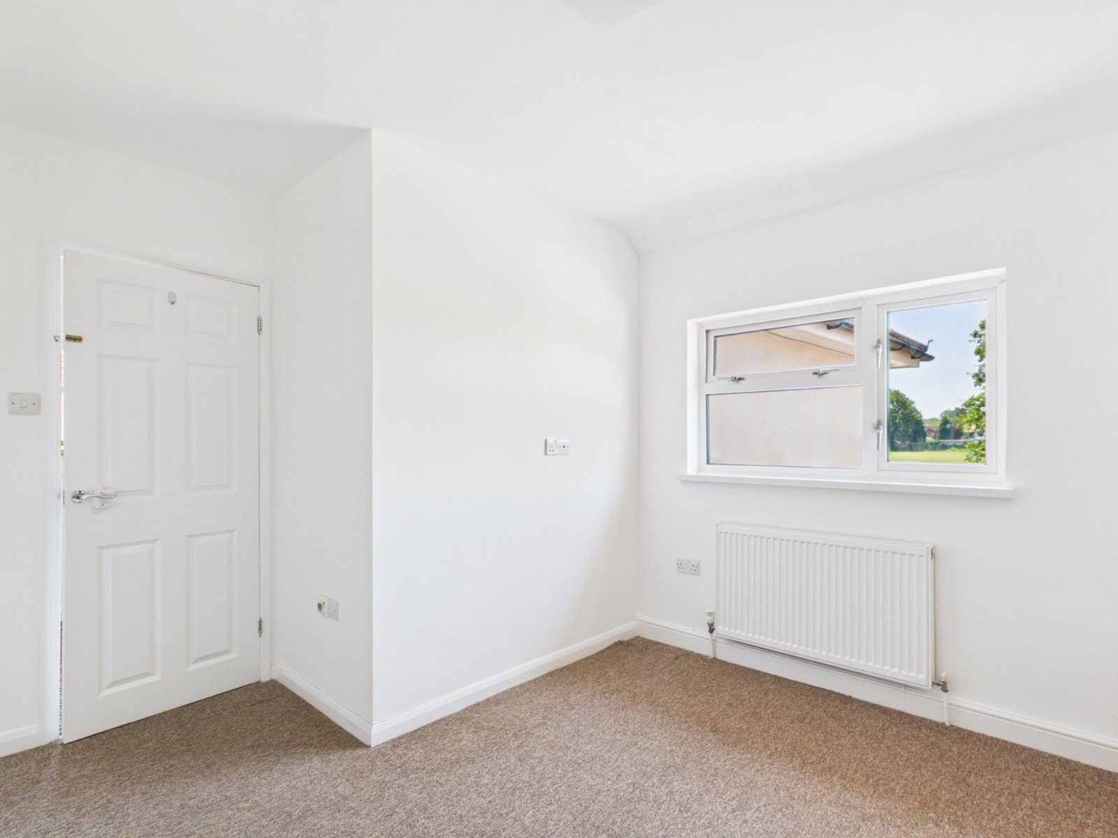 St. Pauls Road, Staines-upon-Thames, Surrey, TW18, photo 15