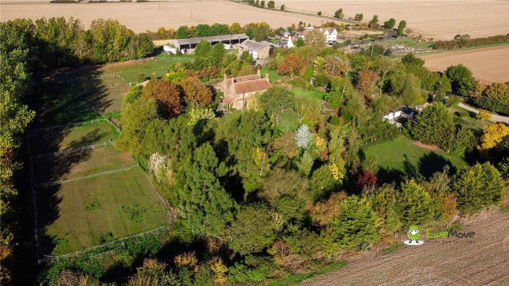 Period Farmhouse, Barrow Hall Road, Little Wakering, Southend-on-Sea, Essex, SS3 0QP, photo 42