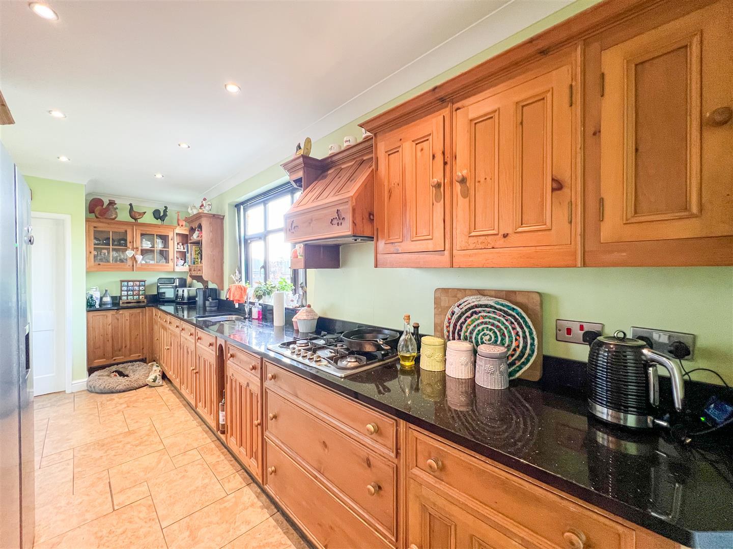 Ball Lane, Brown Edge, ST6 8SW, photo 9