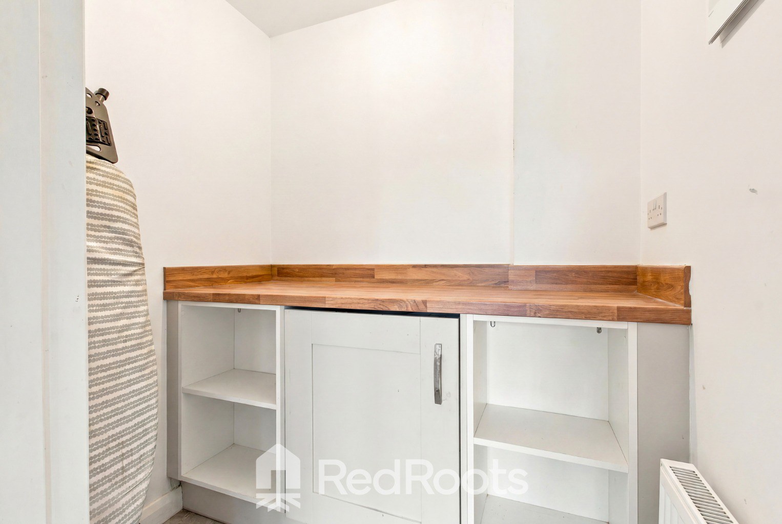 Warren Court, Featherstone, WF7, photo 8