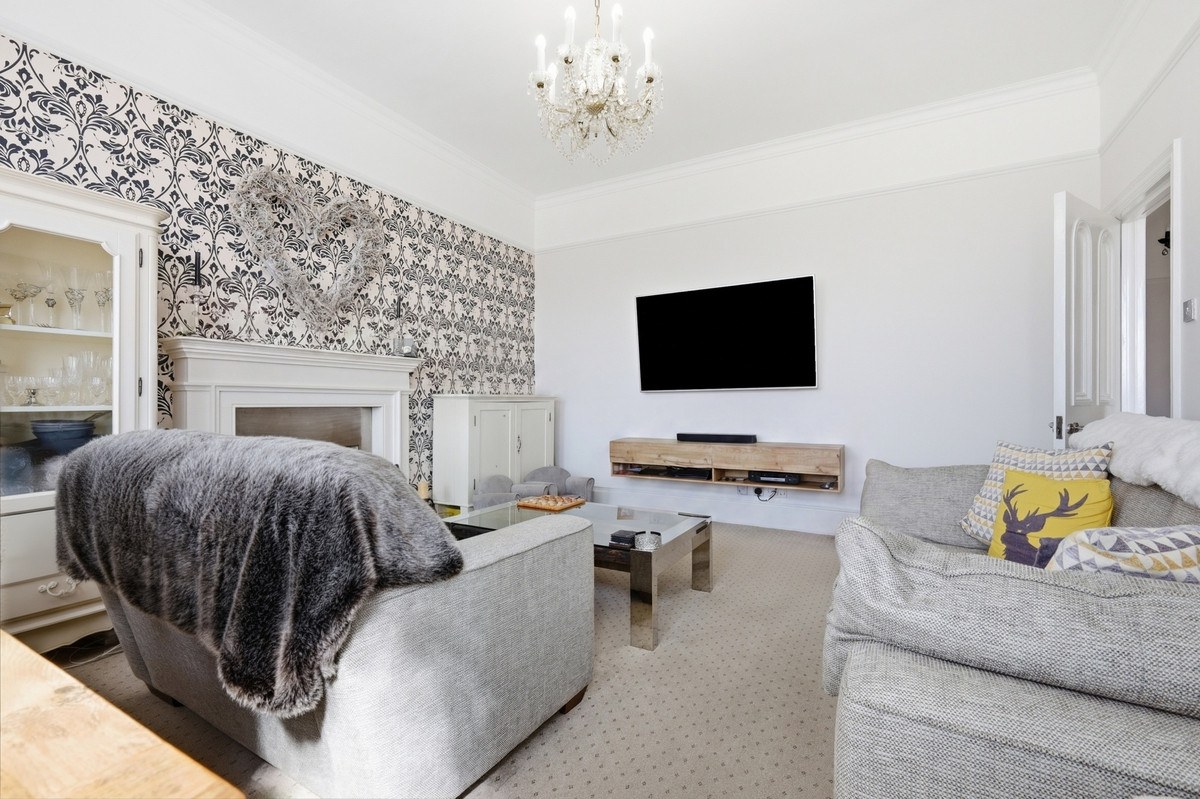 Crowstone Road, Westcliff-on-sea, SS0 8, photo 9