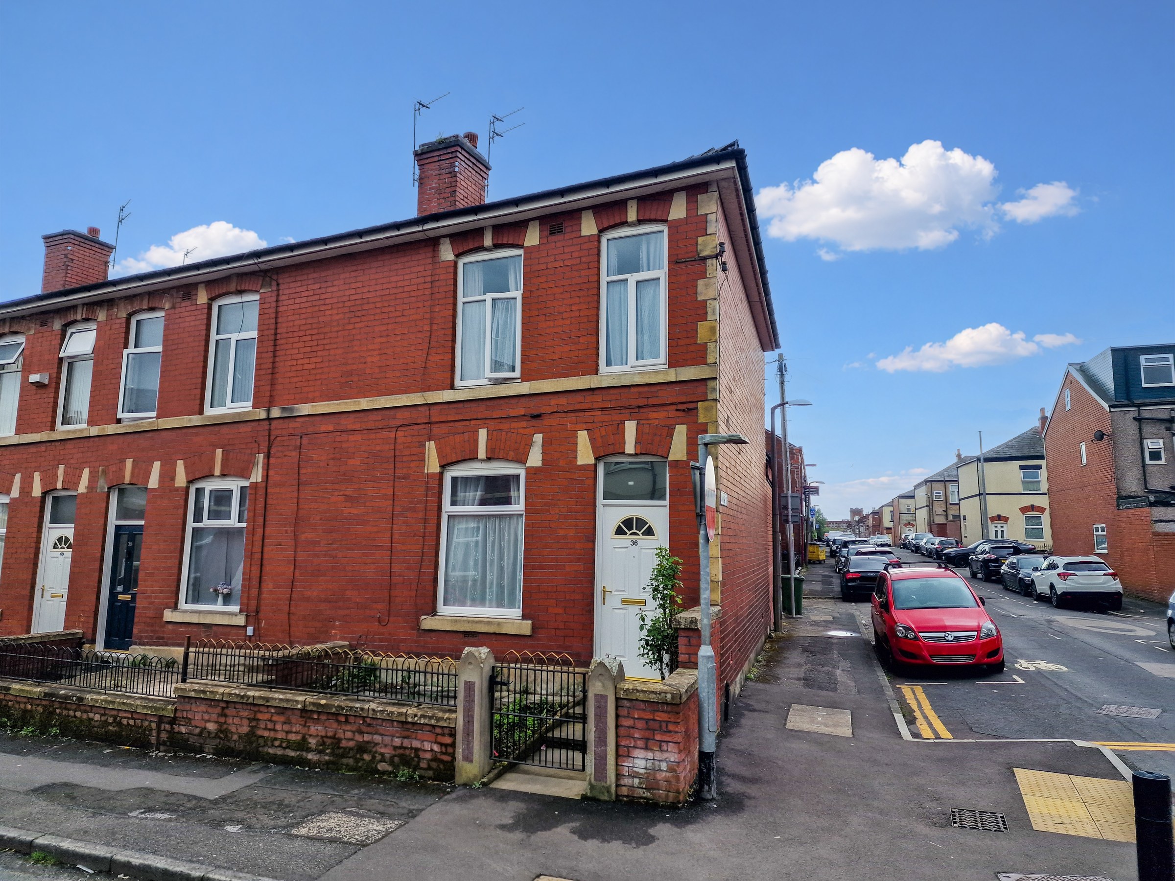 Hurst Street