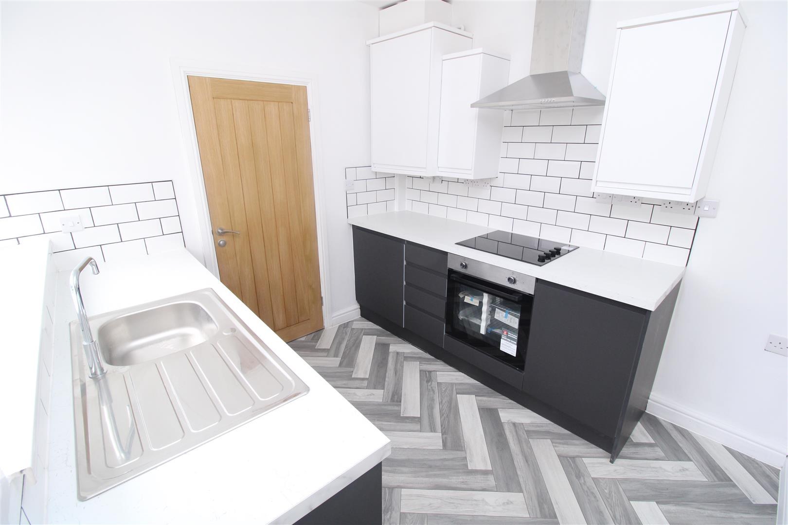 House - Terraced For Sale Blenheim Road
