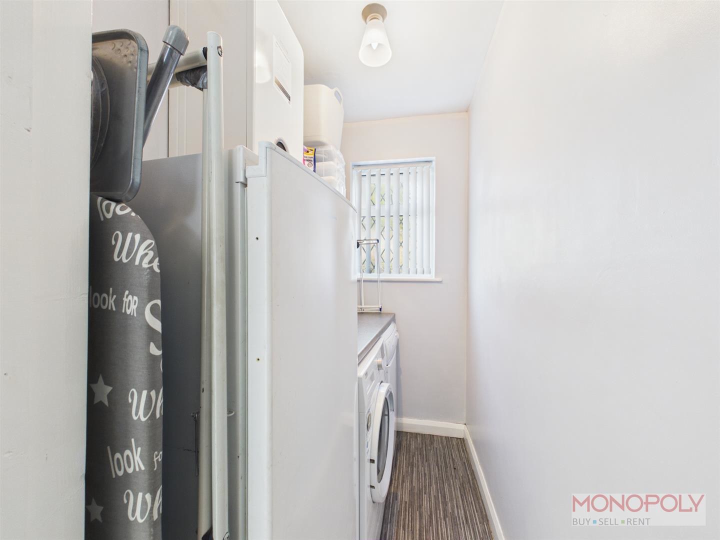 Ffordd Morgan Llwyd, Wrexham, LL12, photo 10