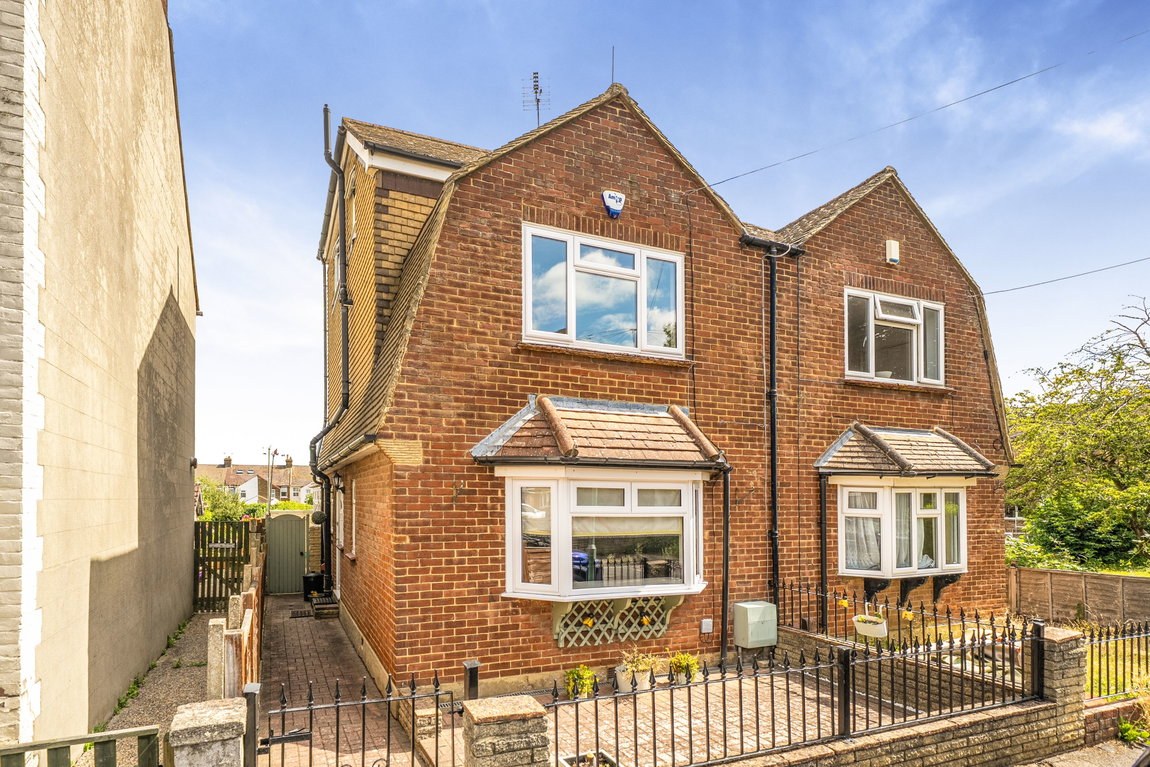 SALE AGREED BY KAYLEIGH STEVENS