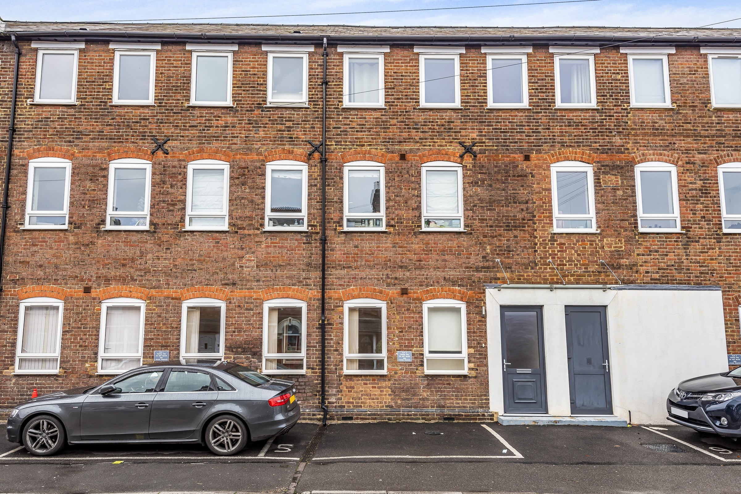 We enjoy intimate and unparalleled knowledge of property values in your area.