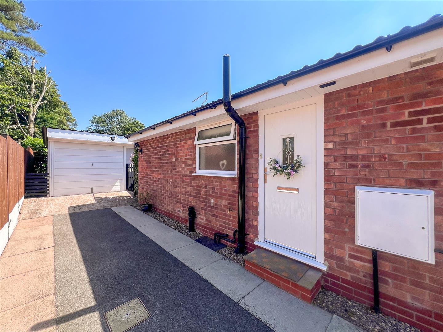 Westbourne Close, Leek, ST13 8EN, photo 19
