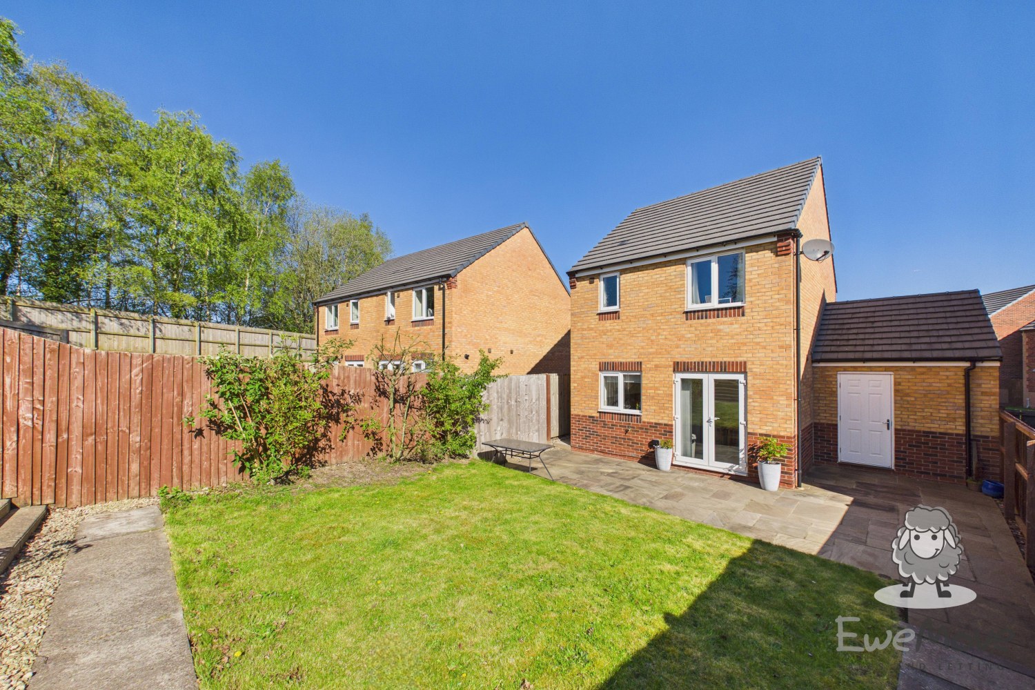 Cupra Gardens, St. Helens, Merseyside, WA9, photo 10