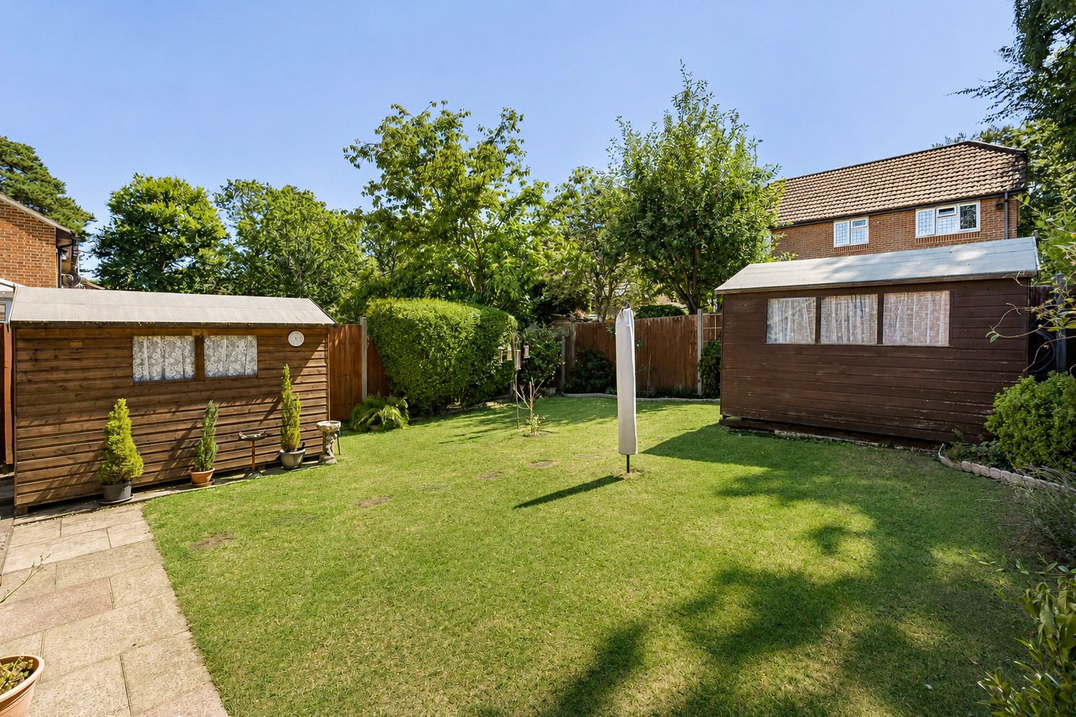 Montrose Close, Whitehill, Bordon, Hampshire, GU35, photo 8