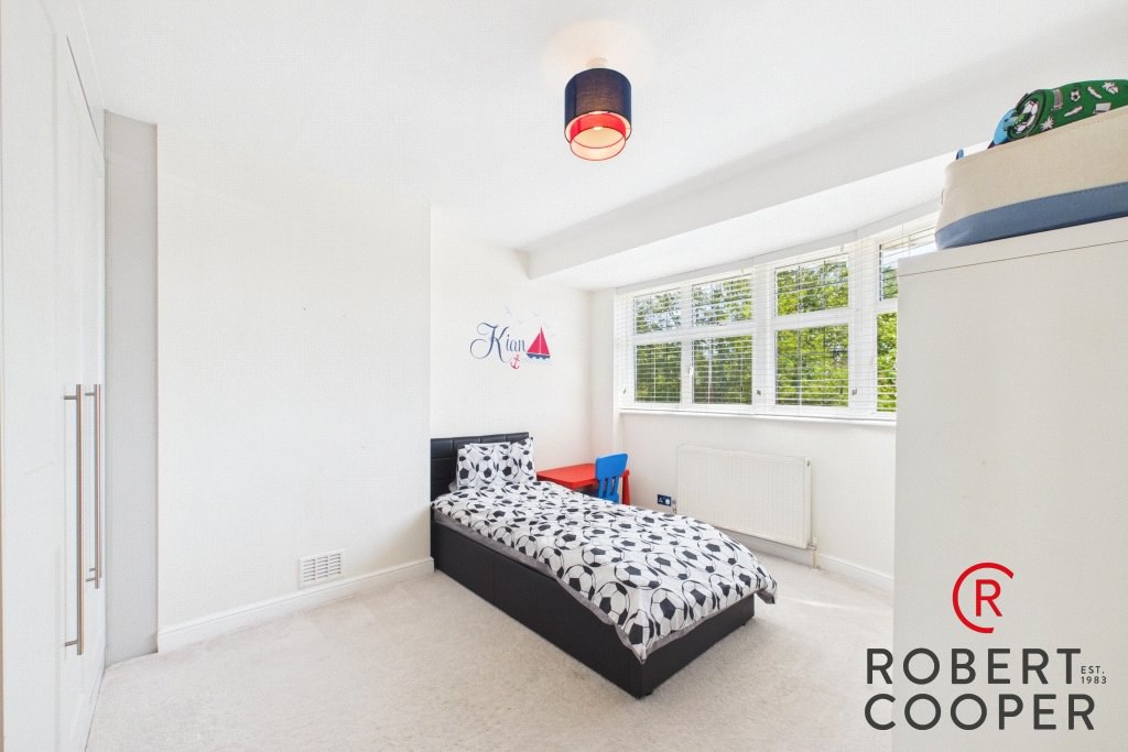 Greencroft Avenue, Ruislip, HA4, photo 9