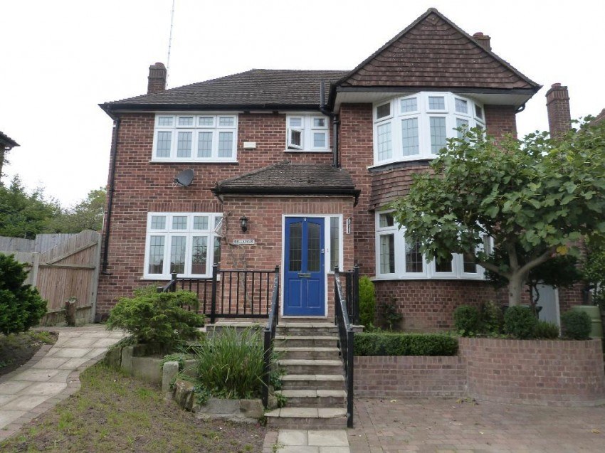 Elmfield Way